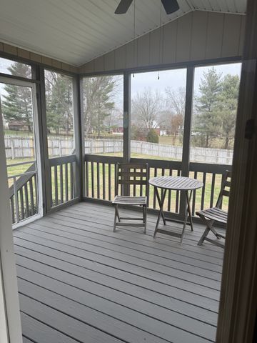 913 Bedford Pl, Columbia, TN 38401