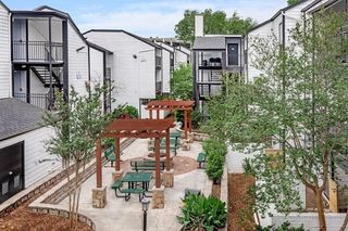 4400 Memorial Drive 15-1102, Houston, TX 77007