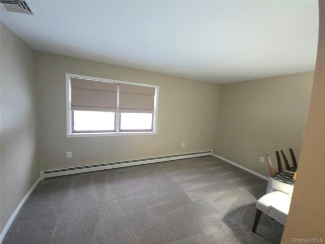 87 5th Avenue, Newburgh, NY 12550