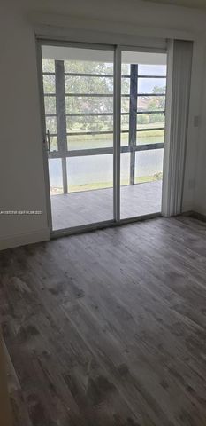 9709 Hammocks Boulevard 202, Miami, FL 33196