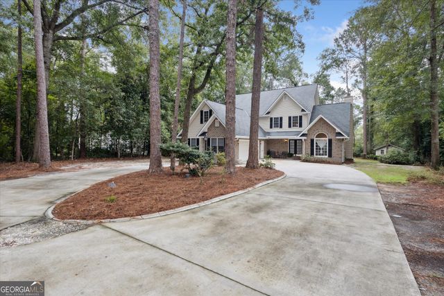 16 Forest Pine Drive, Statesboro, GA 30458