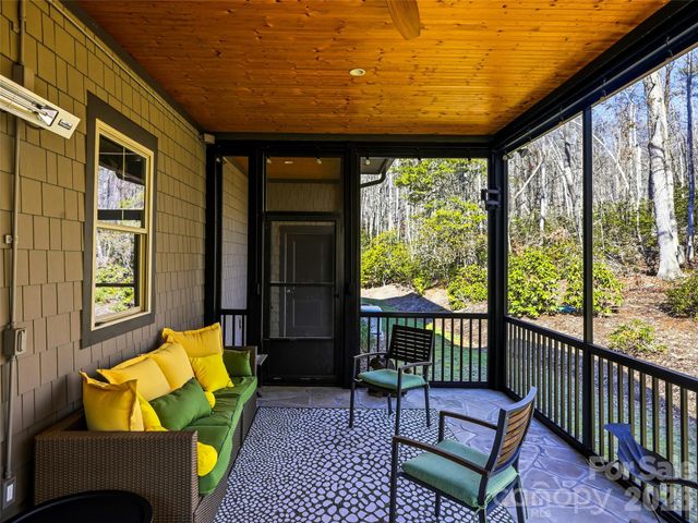 101 Glen Trillium Drive, Fletcher, NC 28732