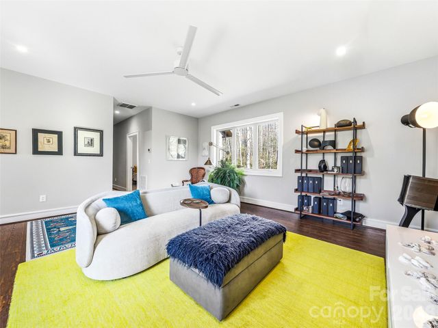 101 Glen Trillium Drive, Fletcher, NC 28732