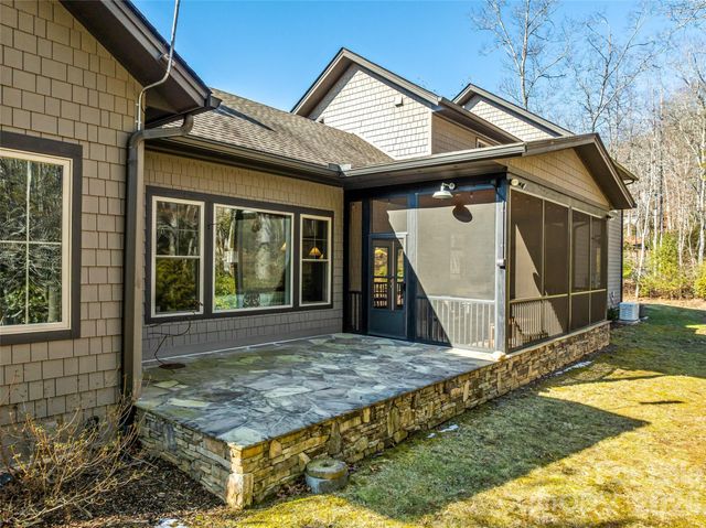 101 Glen Trillium Drive, Fletcher, NC 28732