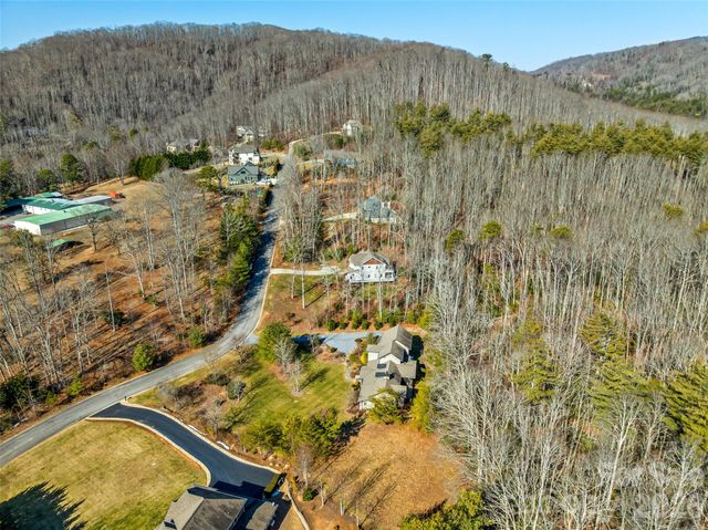 101 Glen Trillium Drive, Fletcher, NC 28732