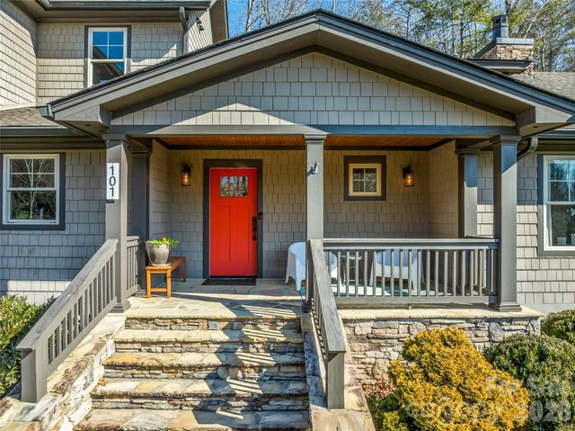 101 Glen Trillium Drive, Fletcher, NC 28732