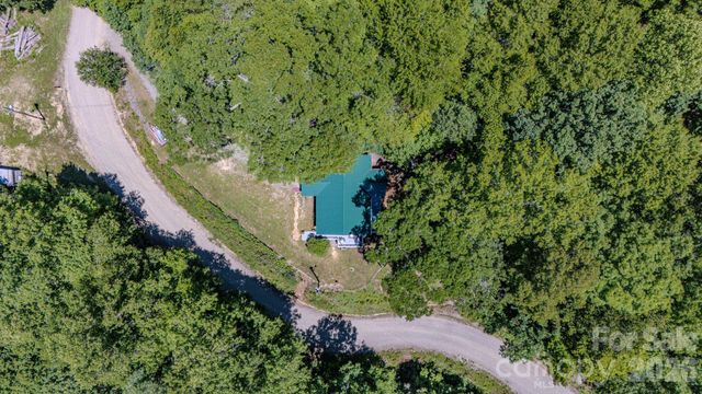 1712 Little Creek Road, Hot Springs, NC 28743