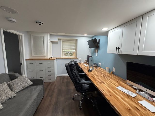 25 Winston Cir, Haverhill, MA 01830