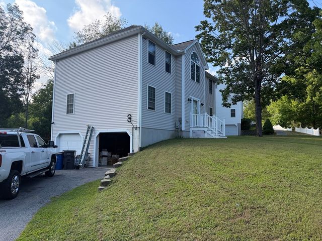 25 Winston Cir, Haverhill, MA 01830