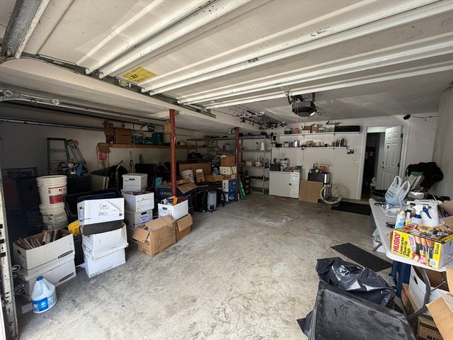 25 Winston Cir, Haverhill, MA 01830