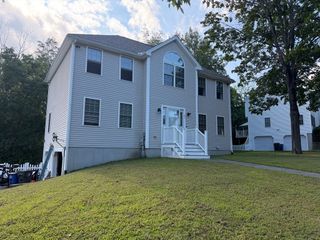 25 Winston Cir, Haverhill, MA 01830