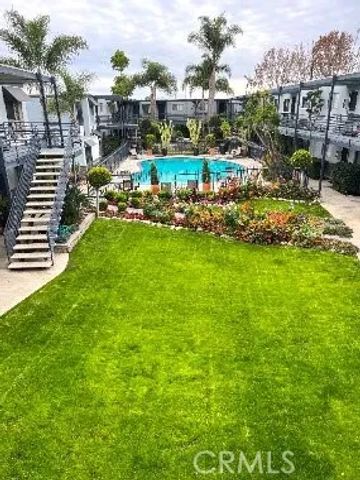 931 W 19th Street 10, Costa Mesa, CA 92627