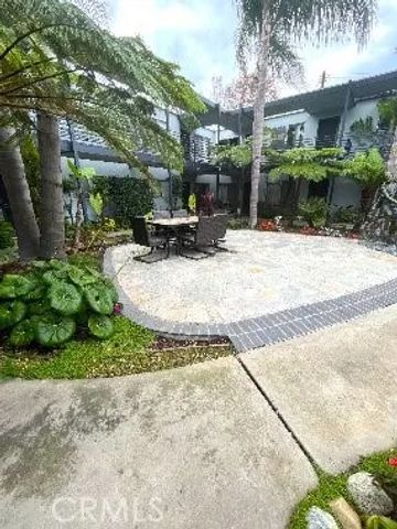 931 W 19th Street 10, Costa Mesa, CA 92627