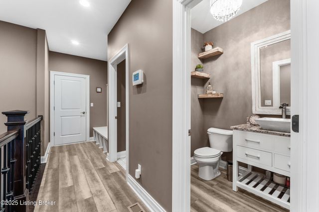 14837 Ava Brook Cir, Louisville, KY 40245