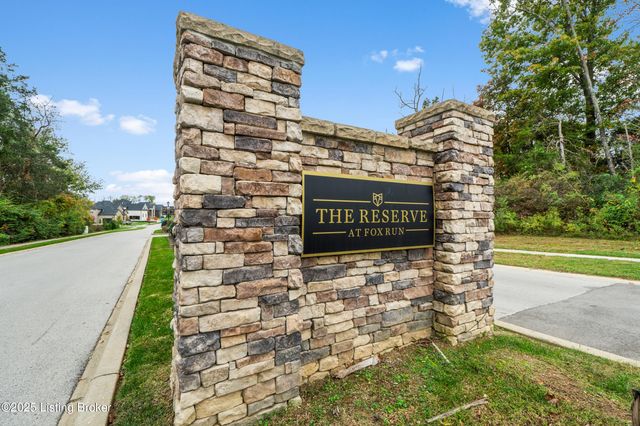 14837 Ava Brook Cir, Louisville, KY 40245