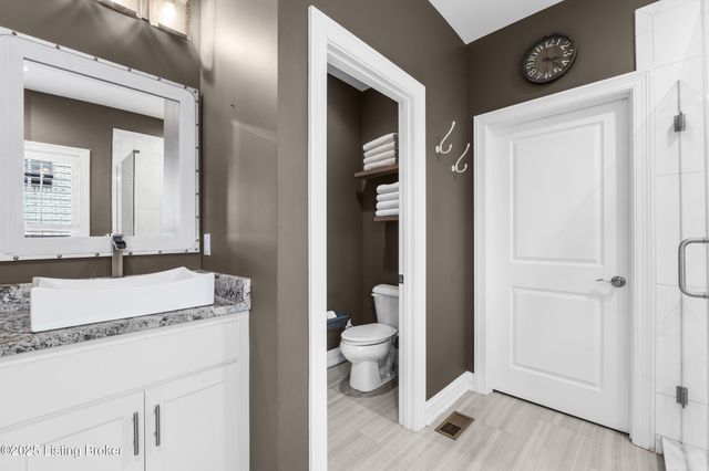 14837 Ava Brook Cir, Louisville, KY 40245