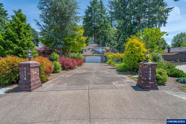 1116 Russ Ln, Mcminnville, OR 97128