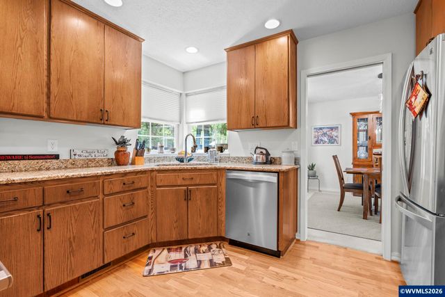 1116 Russ Ln, Mcminnville, OR 97128
