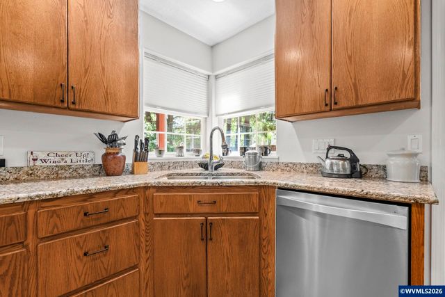 1116 Russ Ln, Mcminnville, OR 97128
