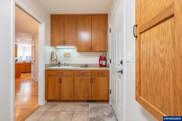 1116 Russ Ln, Mcminnville, OR 97128