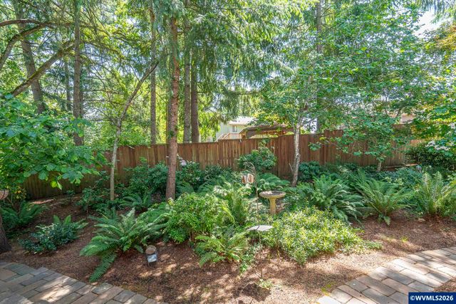 1116 Russ Ln, Mcminnville, OR 97128