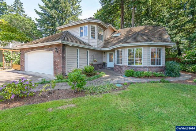 1116 Russ Ln, Mcminnville, OR 97128