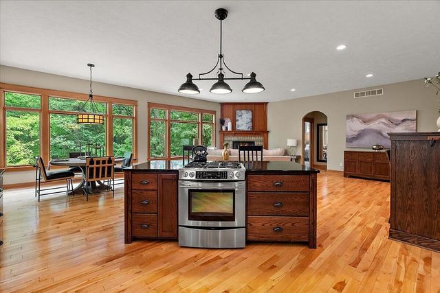 2066 Meek Drive Ne, Plainfield Twp, MI 49306