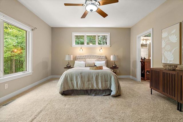 2066 Meek Drive Ne, Plainfield Twp, MI 49306