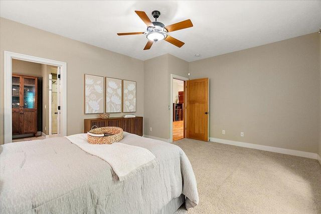 2066 Meek Drive Ne, Plainfield Twp, MI 49306