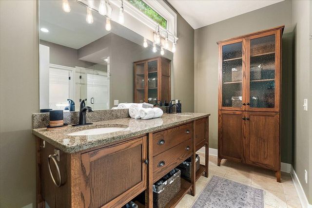 2066 Meek Drive Ne, Plainfield Twp, MI 49306