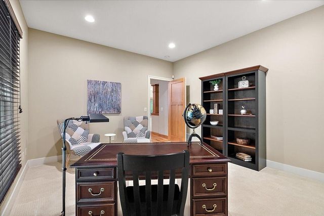 2066 Meek Drive Ne, Plainfield Twp, MI 49306