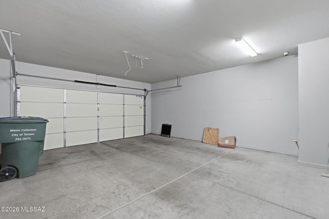 7540 E Bookmark Place, Tucson, AZ 85715