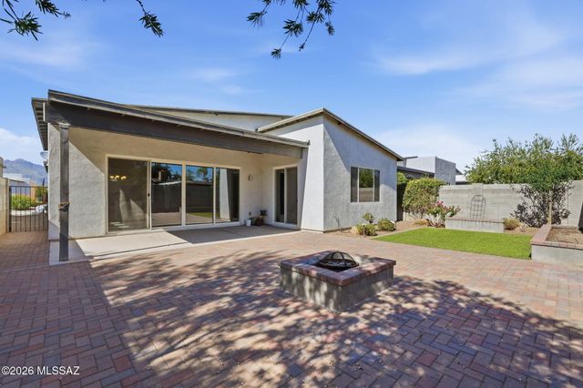7540 E Bookmark Place, Tucson, AZ 85715