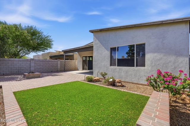 7540 E Bookmark Place, Tucson, AZ 85715