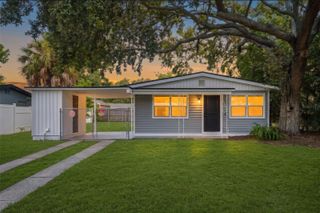 4406 W WALLACE AVENUE, Tampa, FL 33611