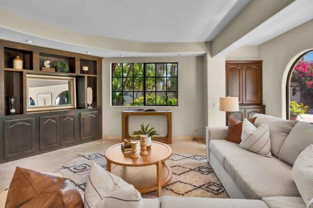 2155 Sunrise View Rd, Fallbrook, CA 92028