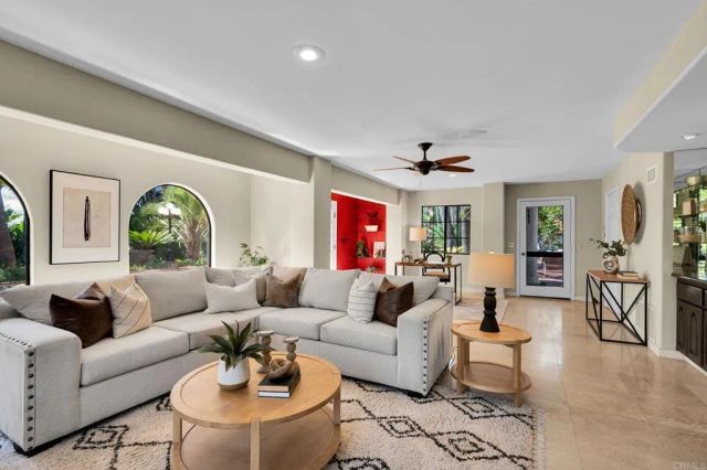 2155 Sunrise View Rd, Fallbrook, CA 92028