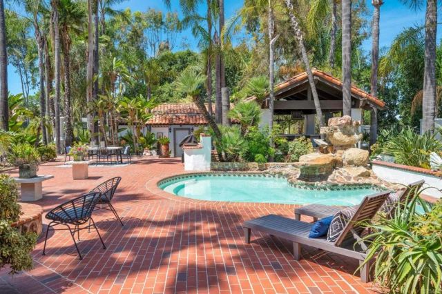 2155 Sunrise View Rd, Fallbrook, CA 92028
