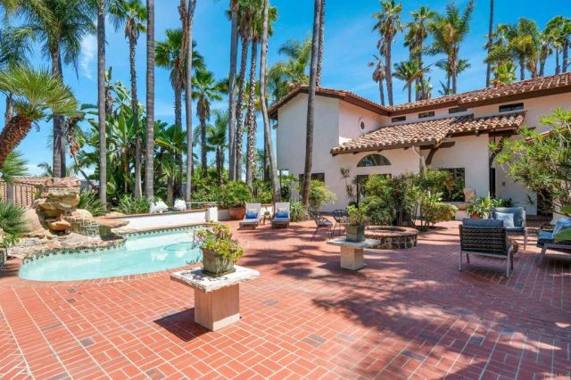 2155 Sunrise View Rd, Fallbrook, CA 92028