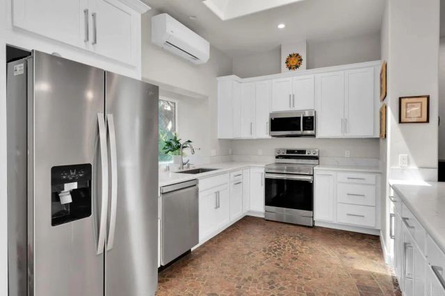 2155 Sunrise View Rd, Fallbrook, CA 92028