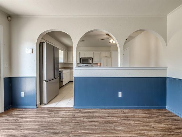 222 Shadybrook Place, Midwest City, OK 73110