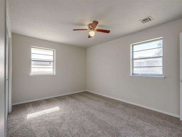 222 Shadybrook Place, Midwest City, OK 73110