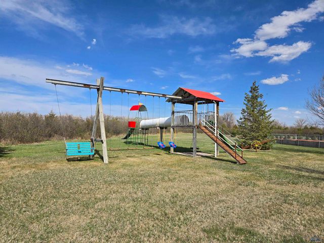 21860 RUNNING DEER TRL, Piedmont, SD 57769