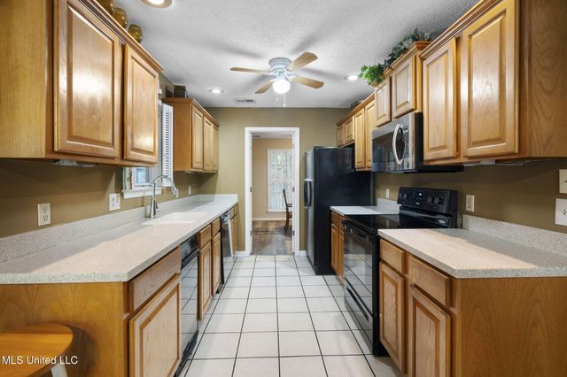 5515 Jordan Drive, Horn Lake, MS 38637