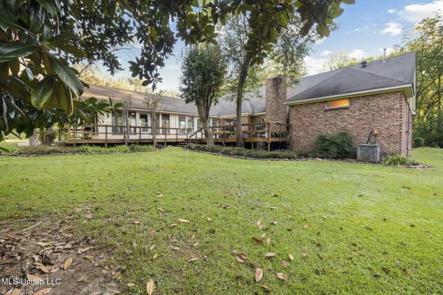 5515 Jordan Drive, Horn Lake, MS 38637