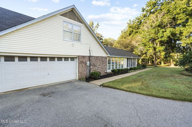 5515 Jordan Drive, Horn Lake, MS 38637
