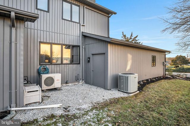 948 HERITAGE DR, Gettysburg, PA 17325