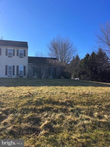 329 HERON DR, Lincoln University, PA 19352