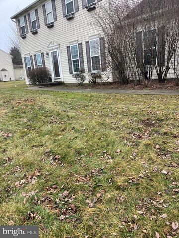 329 HERON DR, Lincoln University, PA 19352