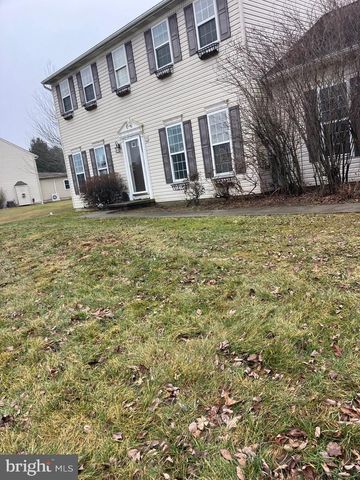 329 HERON DR, Lincoln University, PA 19352